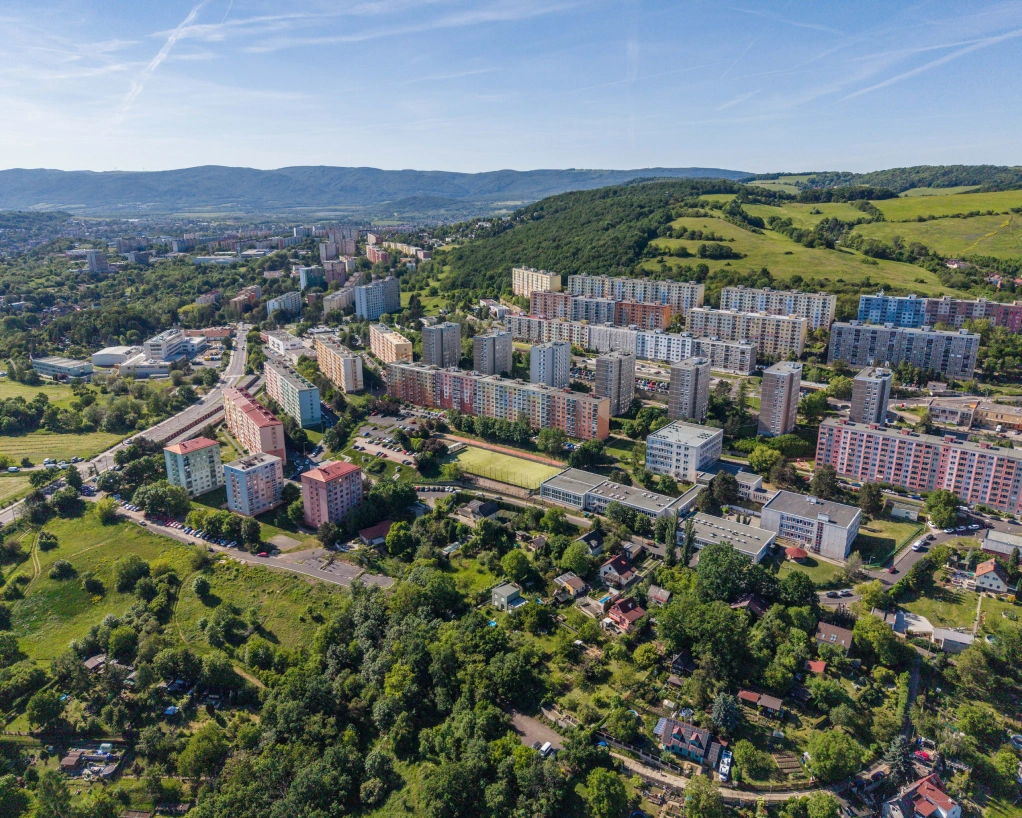 Typické panelové byty pro rodiny na Severní Terase a v Doběticích